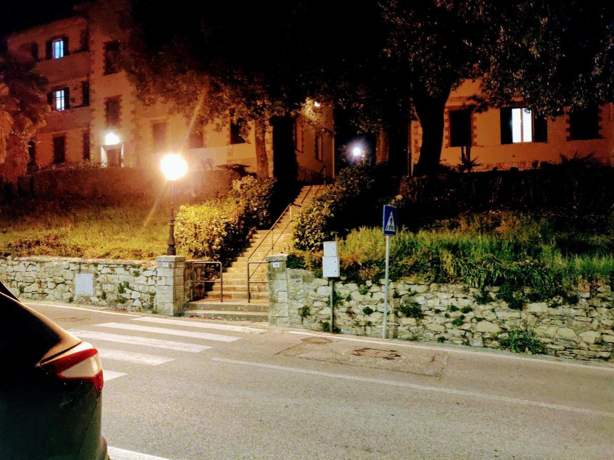 Appartamento Casa Lilio Radda In Chianti Esterno foto