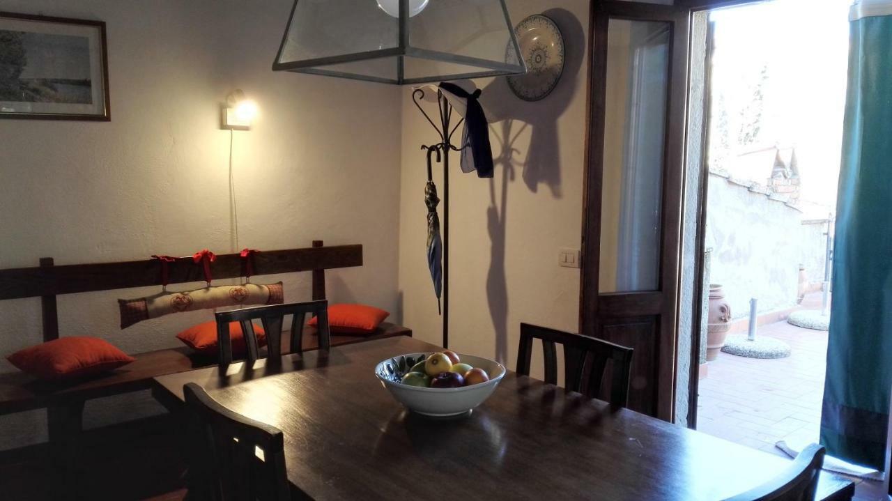 Appartamento Casa Lilio Radda In Chianti Esterno foto
